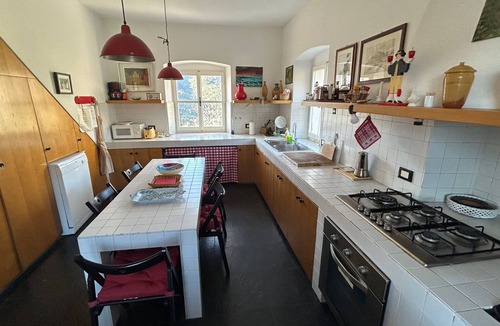 Cinque Terre House | Historical Villa 'The Birdhouse' - Garden & Views