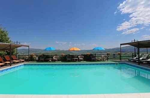 Montecastelli Apartment | Holiday apartment Montecastelli for 1 - 6 persons with 2 bedrooms - Farmhouse