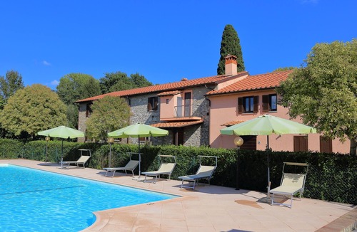 Passignano sul Trasimeno Apartment | Holiday Apartment in farmhouse - Pesco - Residenze San Martino