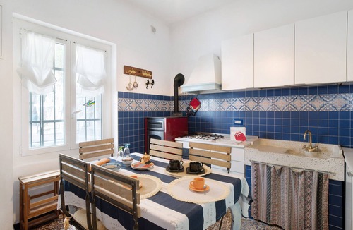 Alassio Apartment | Holiday Apartment 'Oasi' with Sea View, Terrace and Wi-Fi