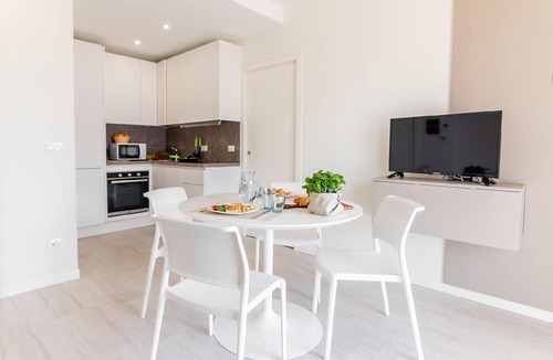 Borghetto Santo Spirito Apartment | Holiday flat 'Michelangelo