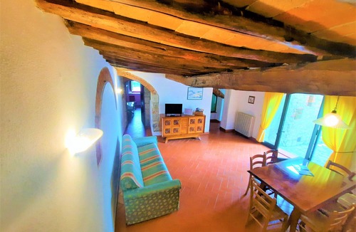San Casciano in Val di Pesa House | Holiday Farmhouse I CEPPI - Big and comfortable apartment with pool