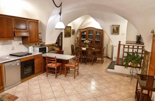 Civezza House | Holiday flat 'Casa Mamma Rosetta