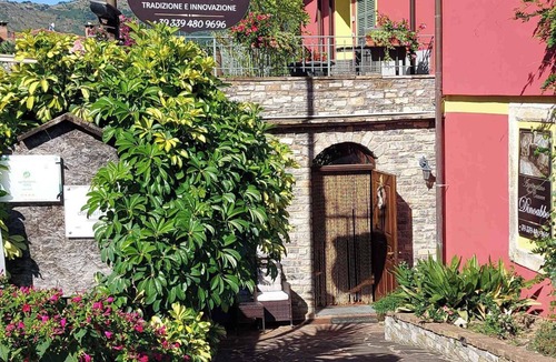 Lucinasco Apartment | Holiday flat with magical terrace