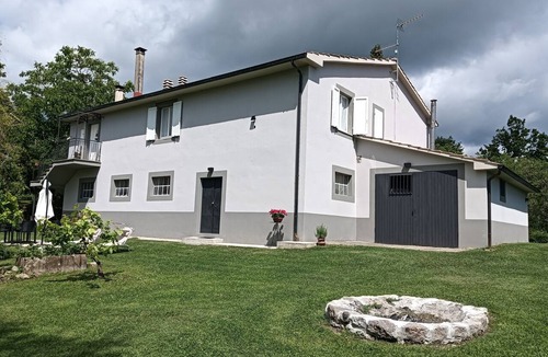 Abbadia San Salvatore Apartment | Holiday Home I Salici on Monte Amiata