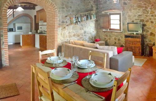Pomarance House | Holiday Home Al Vento by Interhome