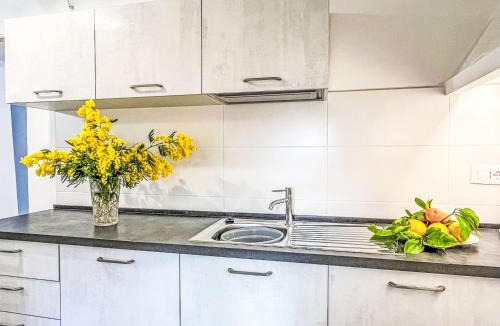 Lingueglietta House | Holiday Home Cà Ninin de Bernà by Interhome