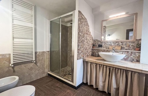 Villa Viani House | Holiday Home Ca dell'Andre by Interhome
