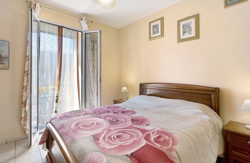 Pontedassio House | Holiday home "Casa Sole" with mountain views, balcony & WiFi