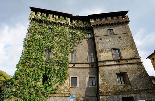 Vignanello Apartment | Holiday home complete with all comforts located in Vignanello, in Tuscia.