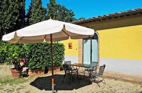 Poggibonsi House | Holiday Home Giuggiolo - Giuggiolo 2 by Interhome