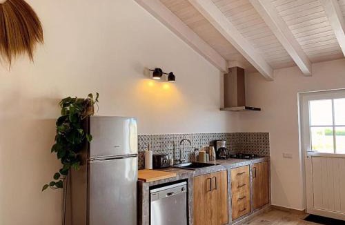 Cabeco de Aguia House | Holiday Home Haus Bamboo in Odeceixe mit ruhiger Terrasse by Interhome