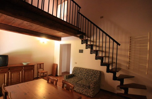 Santa Liberata House | Holiday Home in Giannella with 3 bedrooms sleeps 7