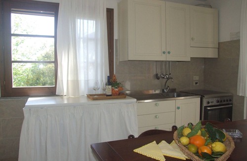 Donoratico House | Holiday Home in Sassetta with Pool and Garden