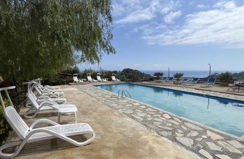 San Lorenzo al Mare House | Holiday Home Le Terrazze del Geco Bungalow A - SLR300 by Interhome