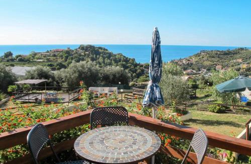 San Lorenzo al Mare House | Holiday Home Le Terrazze del Geco Bungalow A - SLR300 by Interhome