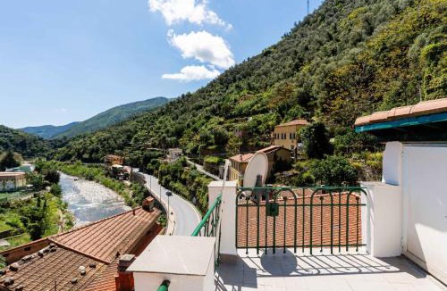 Badalucco House | Holiday Home La Terrazza Soleggiata di Maria by Interhome