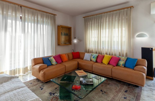 Marina di Carrara House | Holiday Home "Lucia" with Garden, Terrace & Wi-Fi
