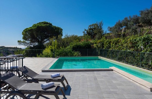 Valloria House | Holiday Home San Giuseppe - VLO210 by Interhome