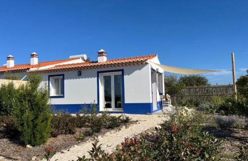 Cabeco de Aguia House | Holiday Home Sonne- Meer- Natur im gemütlichen Ferienhaus by Interhome