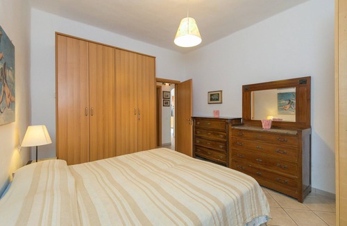 Rosignano Solvay House | Holiday Home 'Villetta Montini' with Terrace & Courtyard
