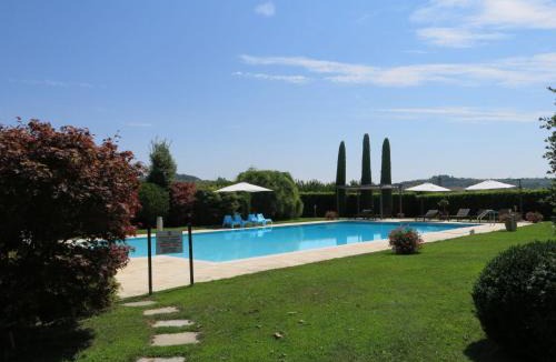 Alliere House | Holiday Home Villa Carlotta by Interhome