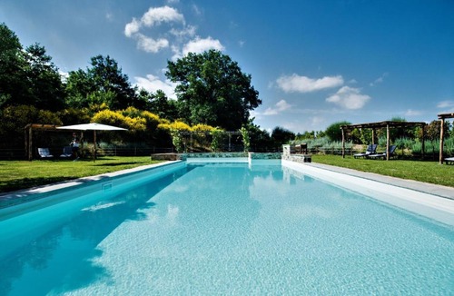 Trequanda House | Holiday Home VIlla Limone by Interhome
