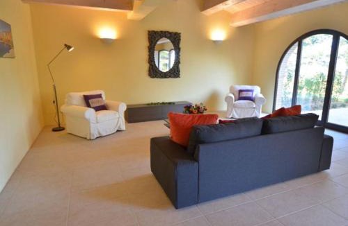 Trequanda House | Holiday Home VIlla Limone by Interhome