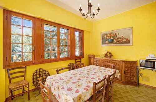 Bordighera House | Holiday Home 'Villa Gaia' with Sea View, Shared Pool & Wi-Fi