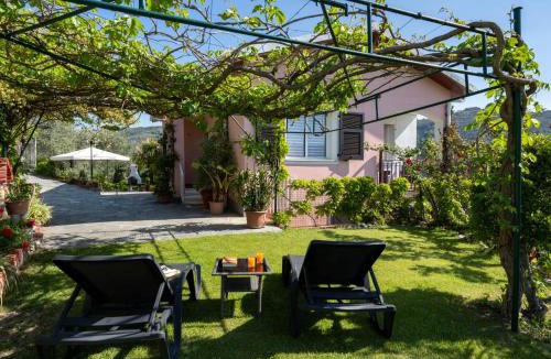 Dolcedo House | Holiday Home Villa Paradiso - DOL192 by Interhome
