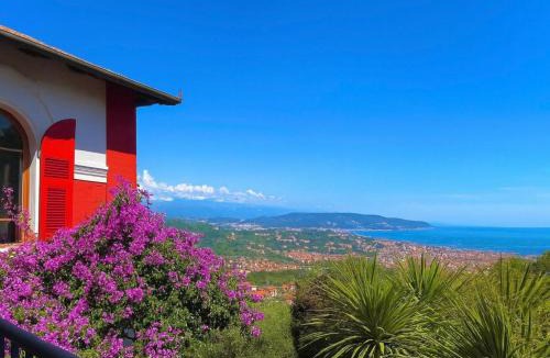 La Foce House | Holiday Home Villa Spenser by Interhome