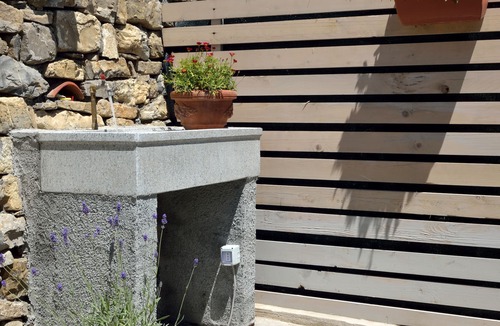 Pianavia House | Holiday House Quiet and Relax with Private Jacuzzi