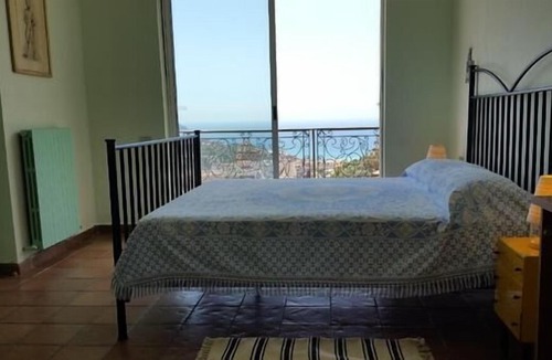 Recco House | Holiday house Recco for 1 - 22 persons with 5 bedrooms - Holiday home