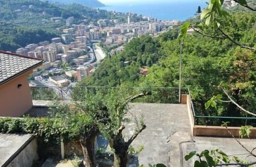 Recco House | Holiday house Recco for 1 - 22 persons with 5 bedrooms - Holiday home