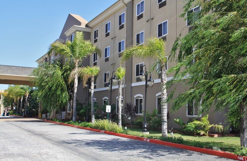 Hawthorne Hotel | Holiday Inn Express Hotel & Suites Los Angeles Airport Hawthorne, an Ihg Hotel