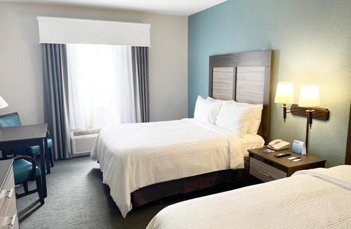 West Kissimmee Hotel | Holiday Inn Express & Suites Clermont SE - West Orlando by IHG