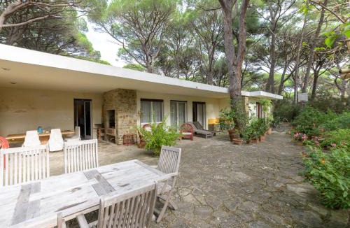 Roccamare House | Holiday Home Roccamare Engel by Interhome