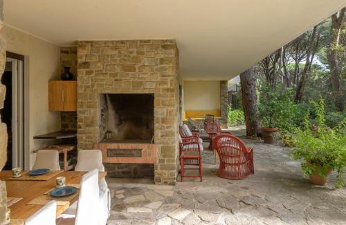 Roccamare House | Holiday Home Roccamare Engel by Interhome