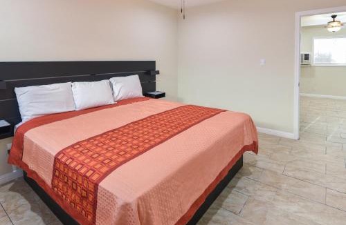 Hawthorne Hotel | Holly Park Motel near LAX