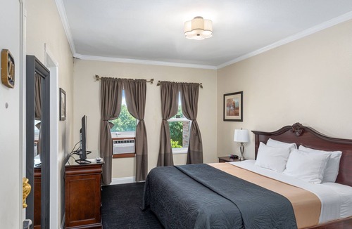 Larchmont Hotel | Hollywood Historic Hotel