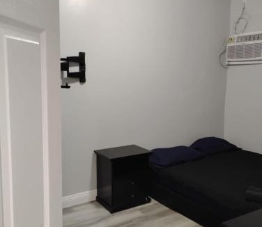Little Armenia Hostel | Hollywood Homes of Love
