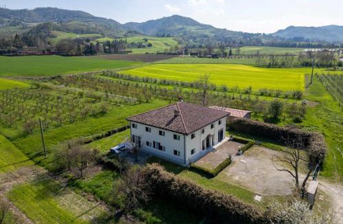 Zola Predosa Villa | Homeby, Villa Corte dello Zanchino