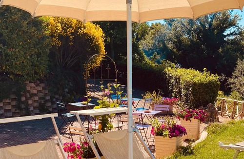 Perugia Apartment | Homerez - Appartement for 4 ppl. with shared pool and jacuzzi at Perugia