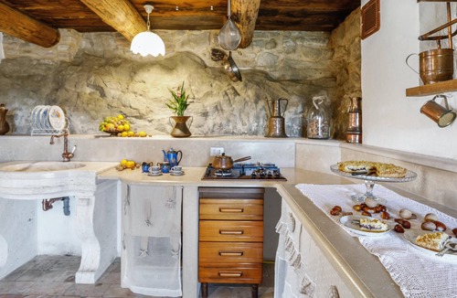 Roccafluvione Ski Chalet | Homerez - Big chalet for 10 ppl. with jacuzzi, terrace and balcony at Meschia