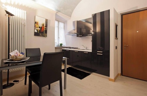 Piazza Apartment | Homerez - Studio in Piazza