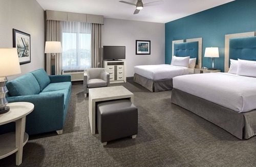 Harbor Hotel | Homewood Suites by Hilton Long Beach Airport