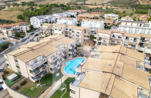 Foggetta Apartment | Homiday - Green Bay Village