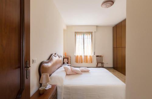Quartiere XXII Collatino Apartment | Hortis Apartment, 5 persone, 2 camere, balcone, Metro C per il Colosseo a 10 minuti e tram per Termini a 2 minuti