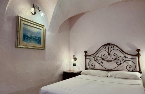 Civezza Apartment | HOST4U - AGRITURISMO Il Geco IV, Appartamento con Terrazza