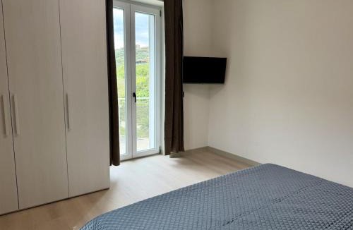 Costa dʼOneglia Apartment | HOST4U - Dimora degli Ulivi, New Apartment with one Bedroom, Terrace and Parking, 10 minutes to the beach